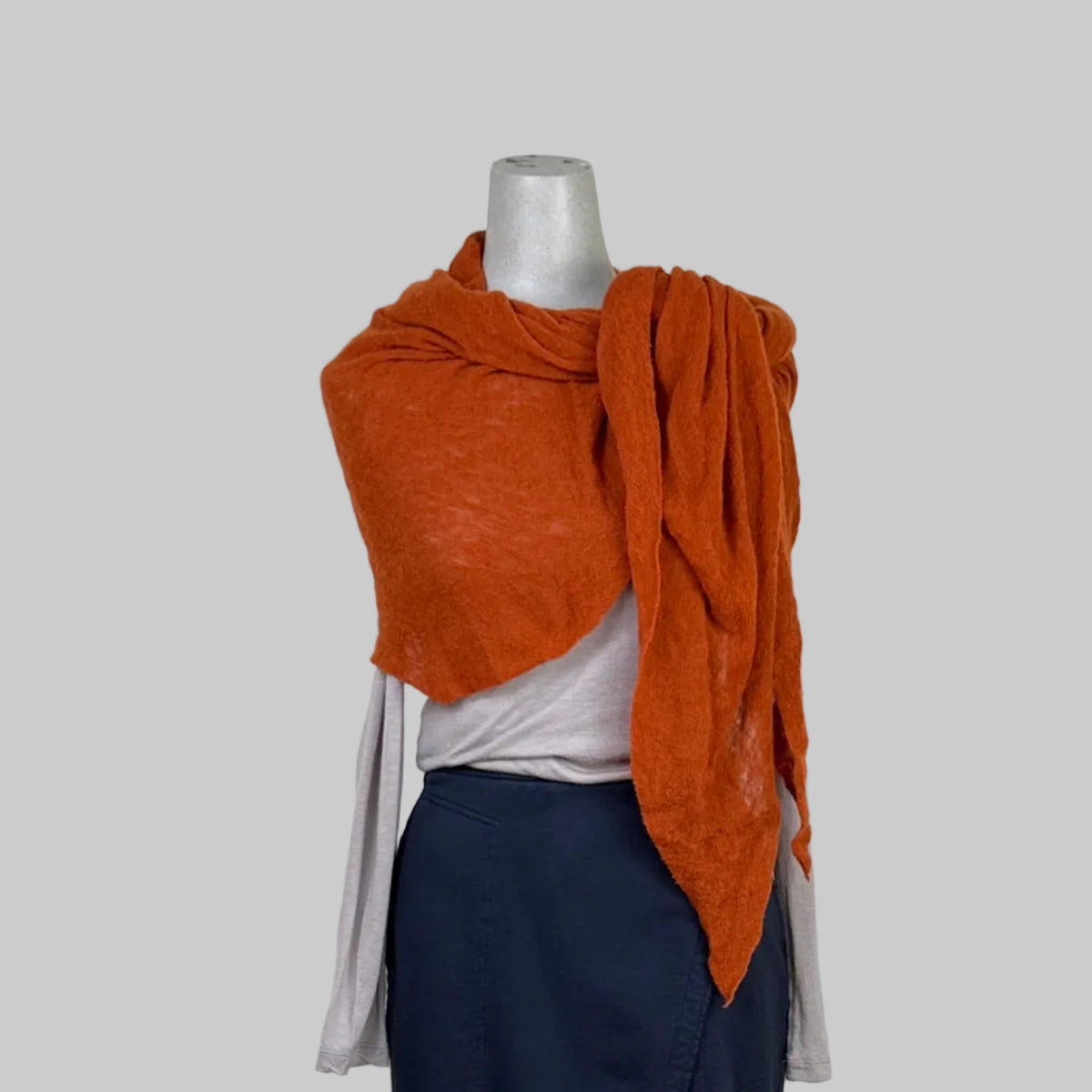 Pin 1876 ~ Cashmere Diamond Scarf - Russet