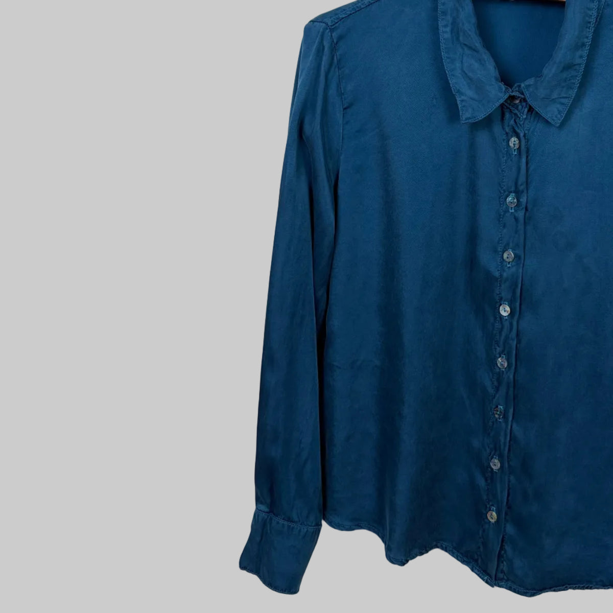 Cut Loose ~ Fitted Shirt - Peacock