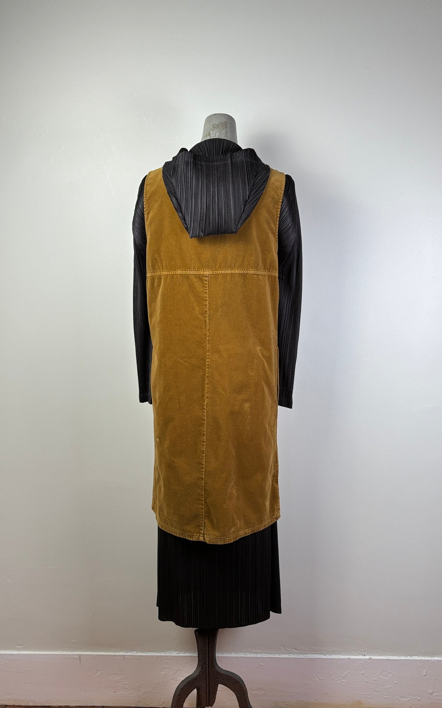 Cut Loose ~ Cotton Velvet Long Vest - Brass