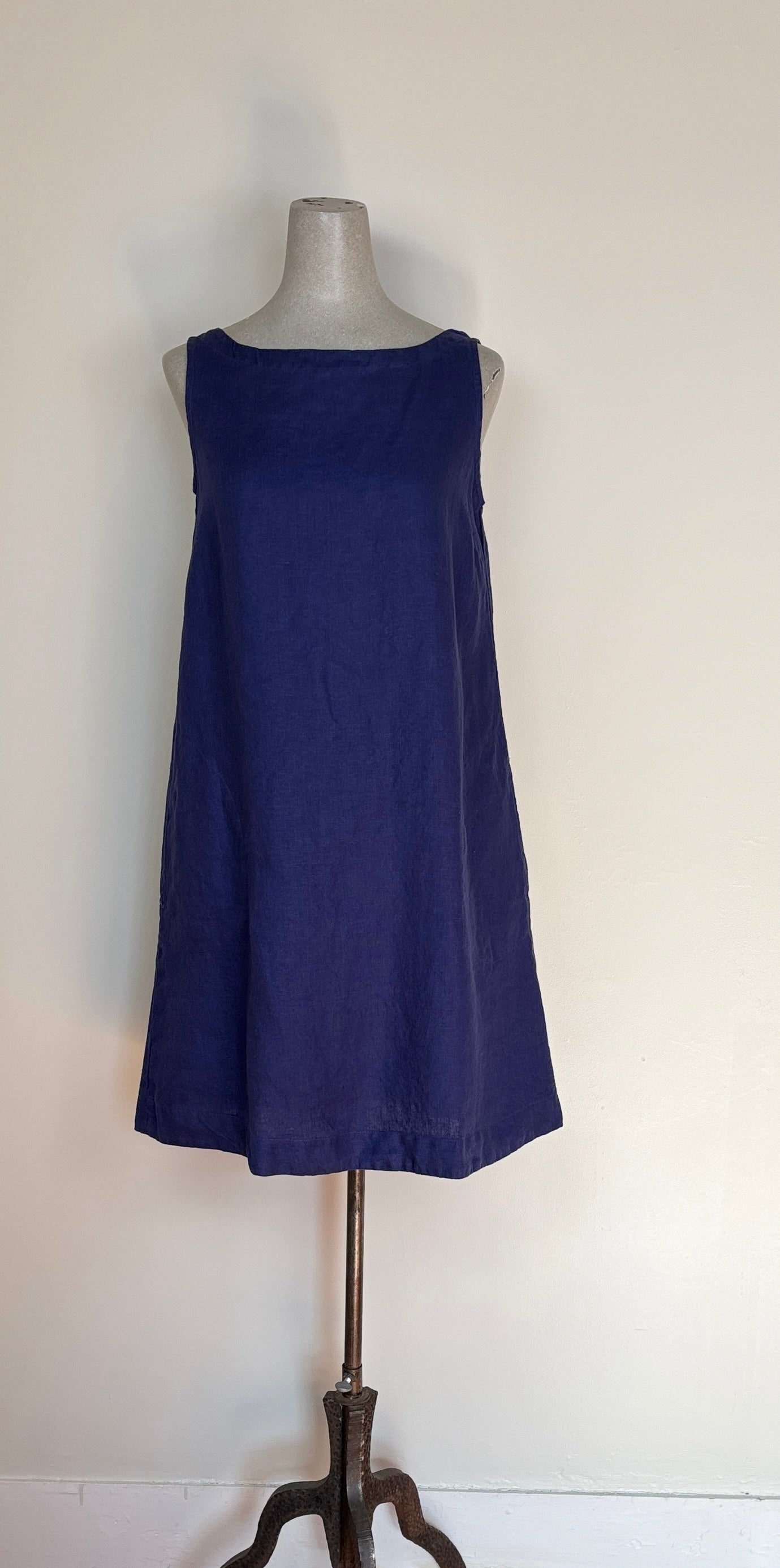 Cut Loose ~ Modern Shift Dress - Admiralty