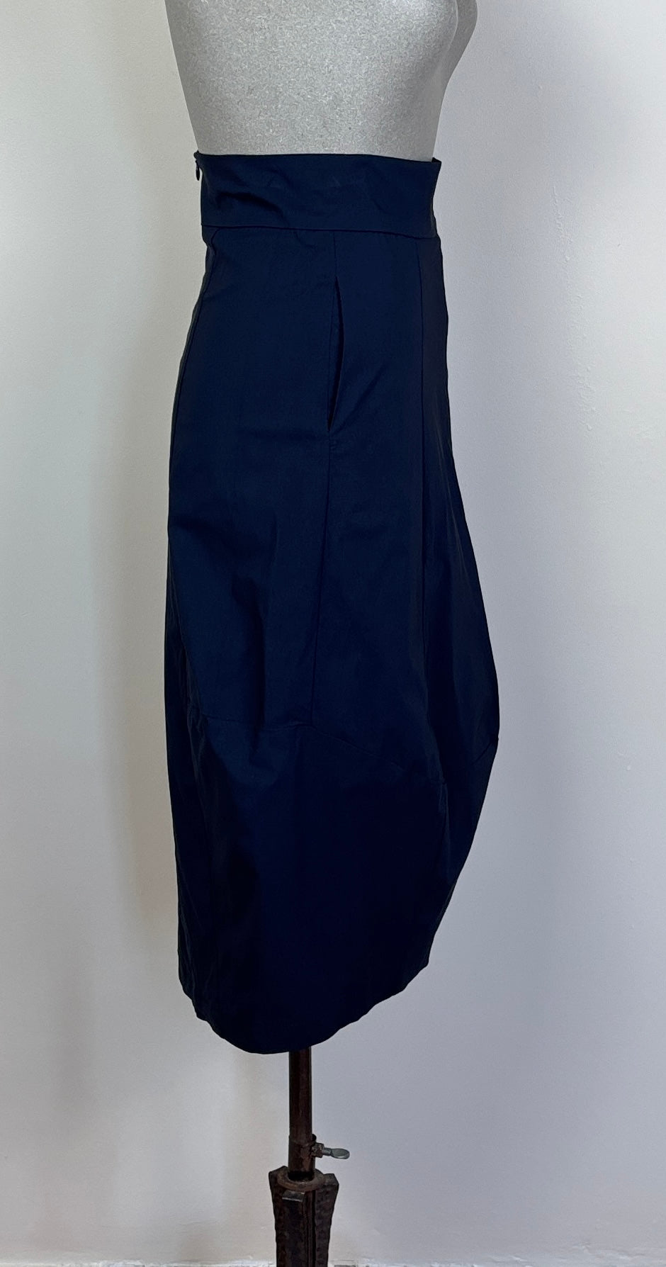 Porto ~ Emblem Skirt - Navy