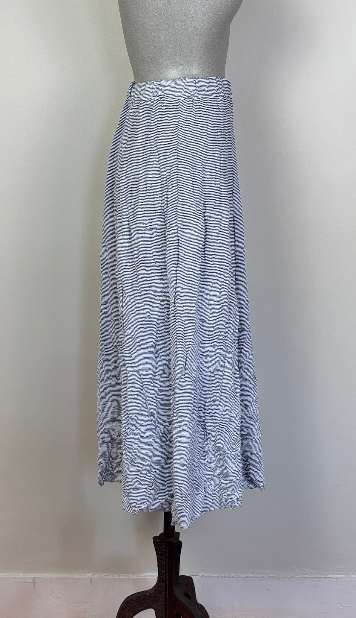 KnitKnit ~ Crinkled Mini Stripe Full Skirt - Bianco/Navy