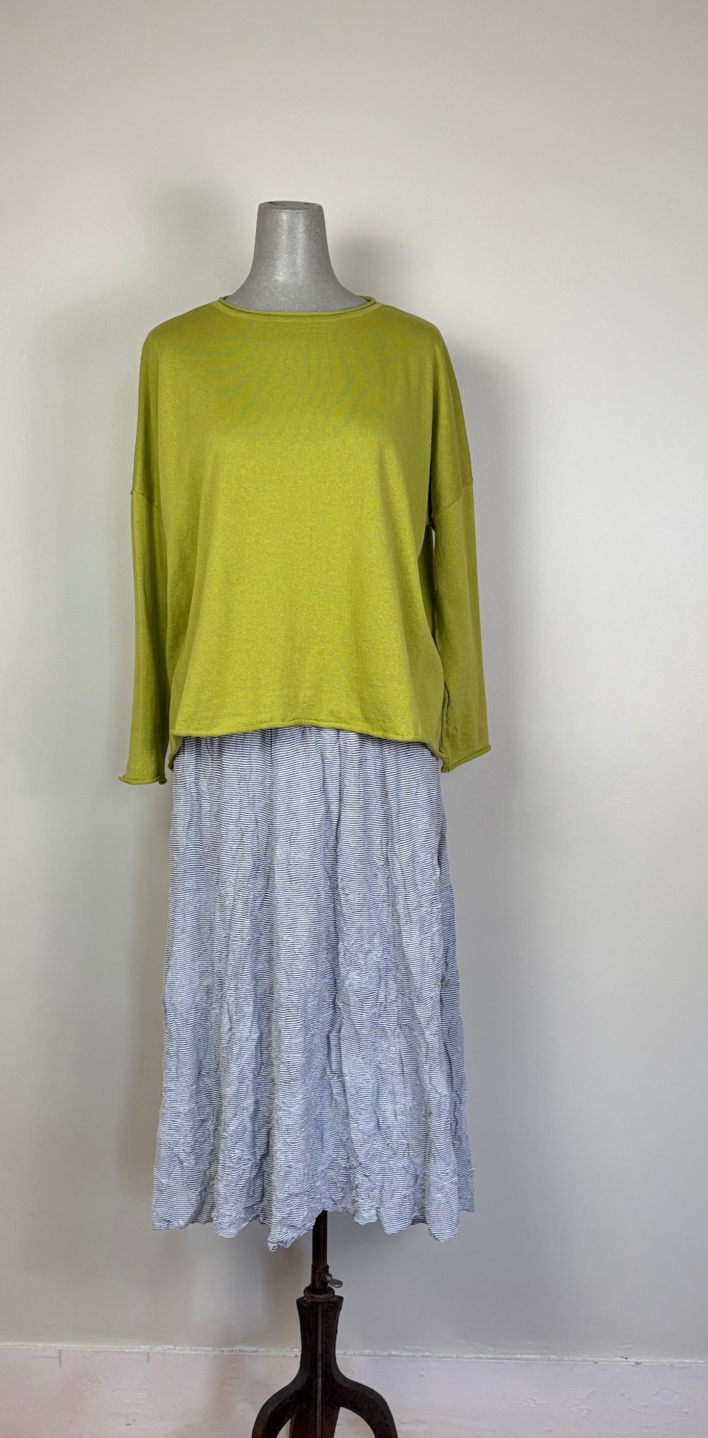 KnitKnit ~ Drop Shoulder Sweater - Verde Mela