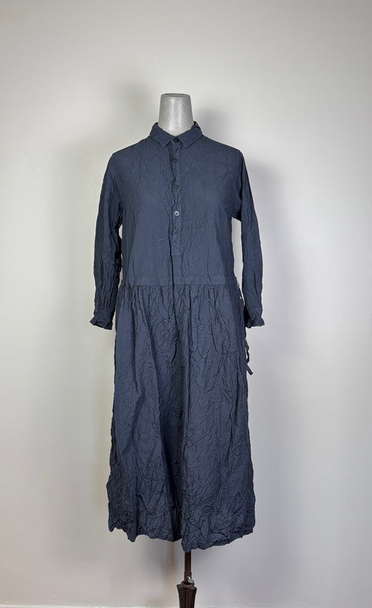 Pas de Calais  ~  Classic Crinkle Dress - Charcoal