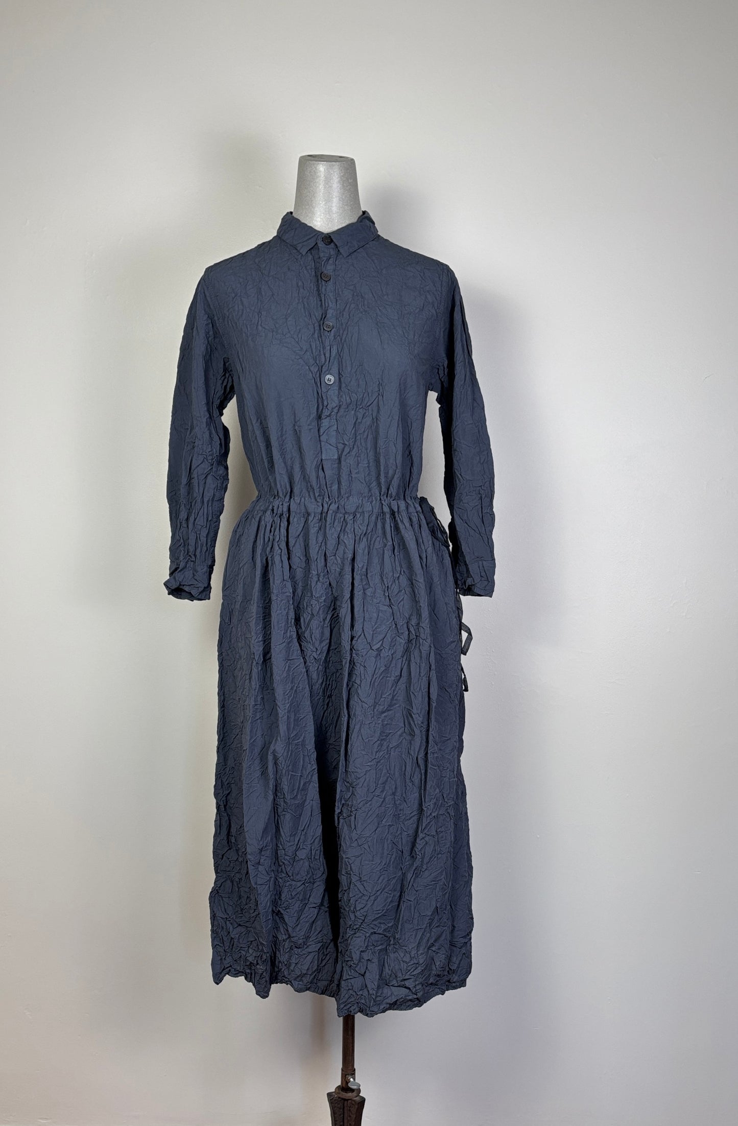 Pas de Calais ~ Classic Crinkle Dress - Charcoal