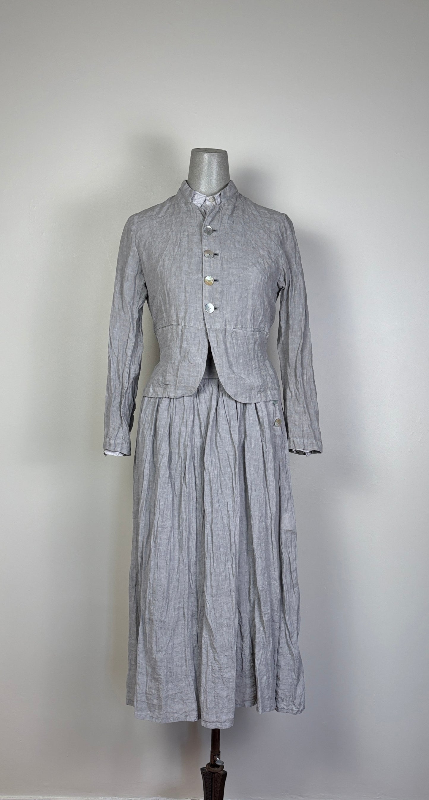 Pas de Calais ~ French Linen Box Pleat Skirt - Grey