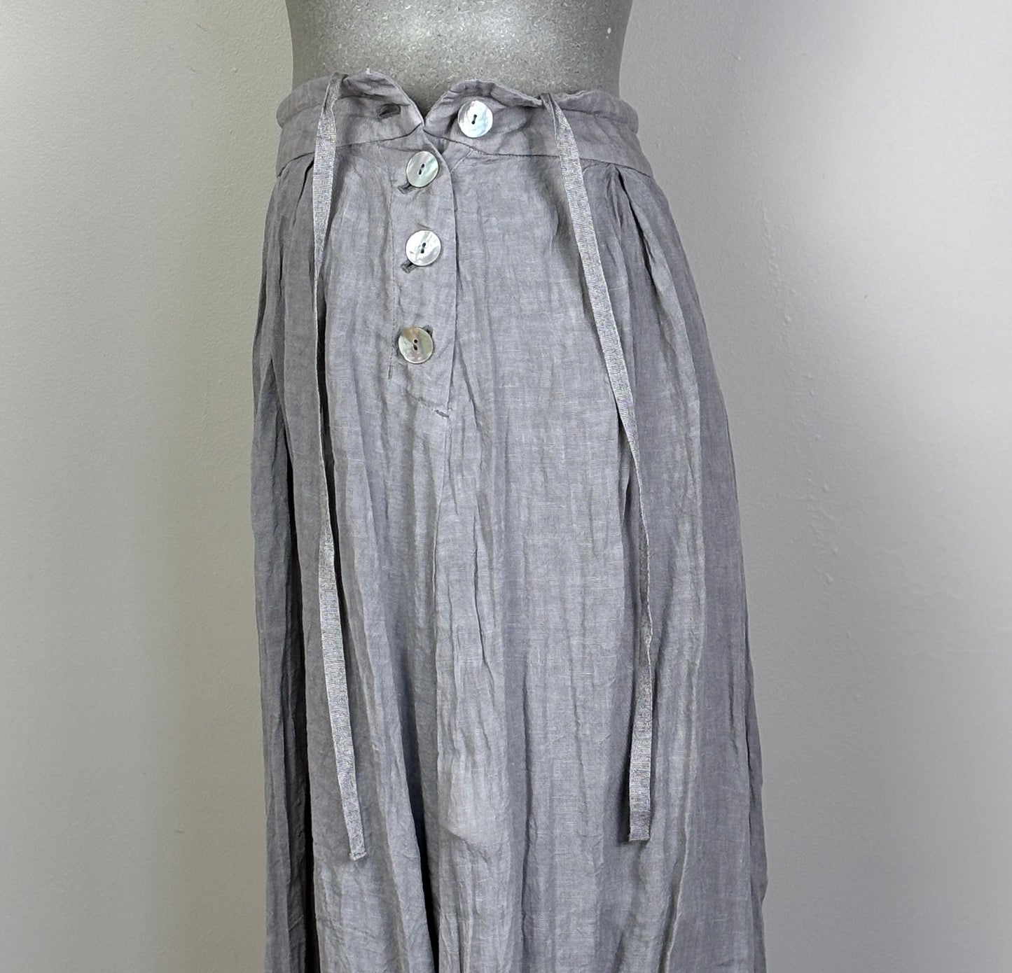 Pas de Calais ~ French Linen Box Pleat Skirt - Grey