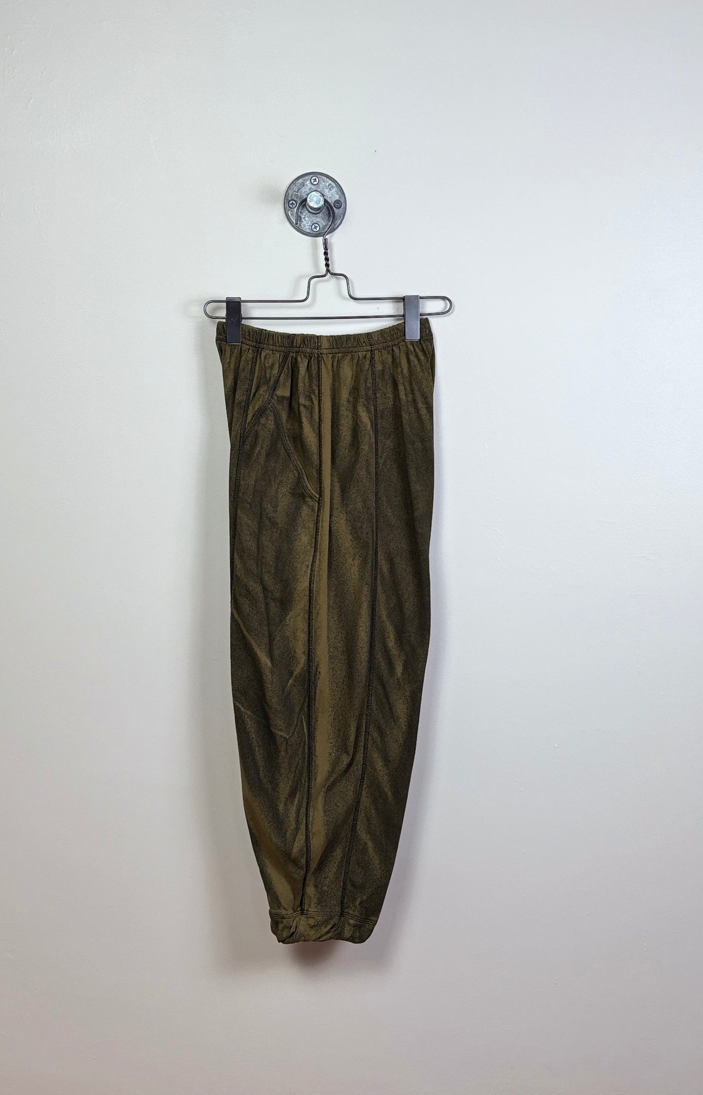 Cynthia Ashby ~ Mira Pant - Camp