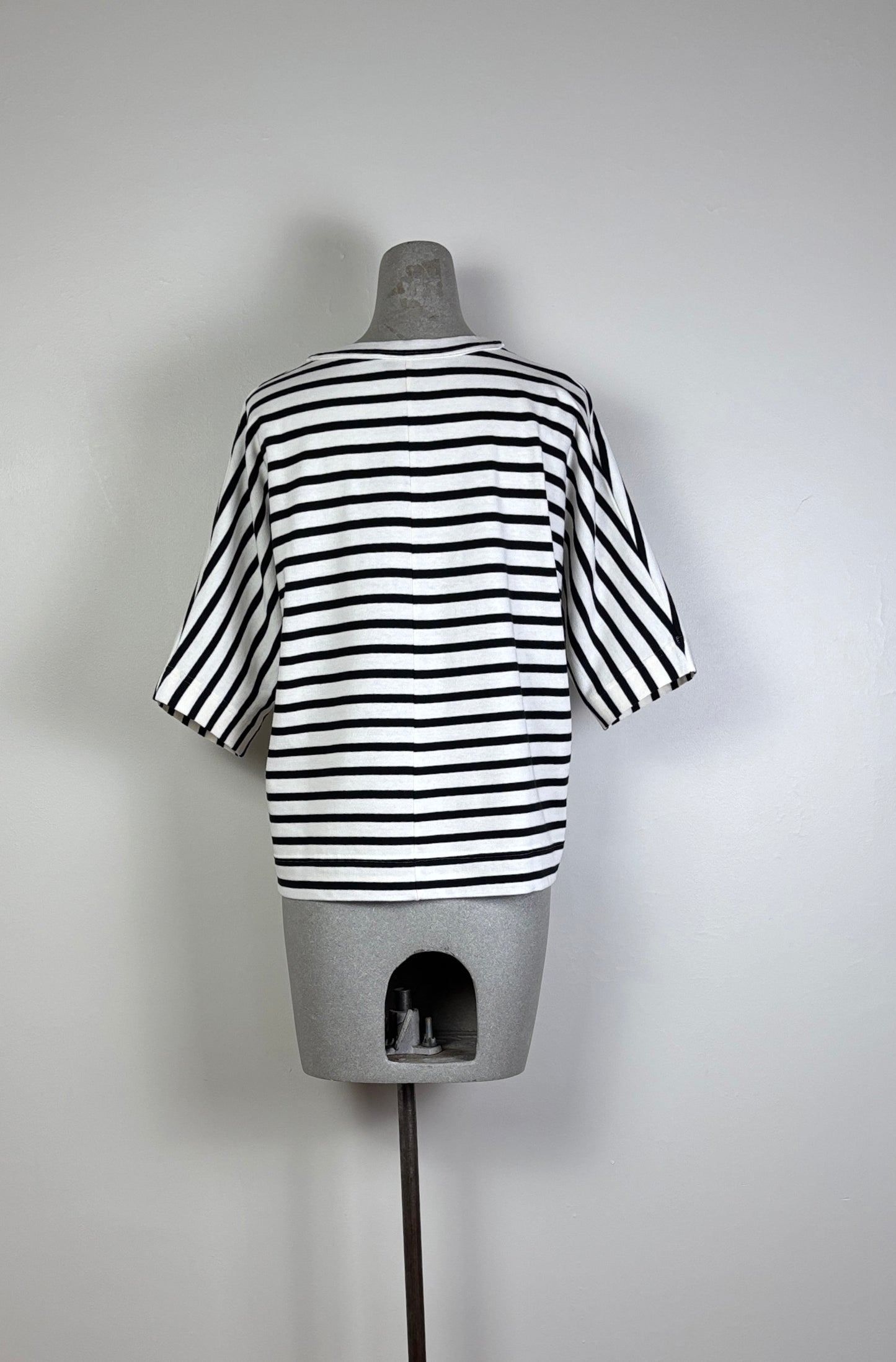 Yoshi Kondo ~ July Striped Top - Black/White