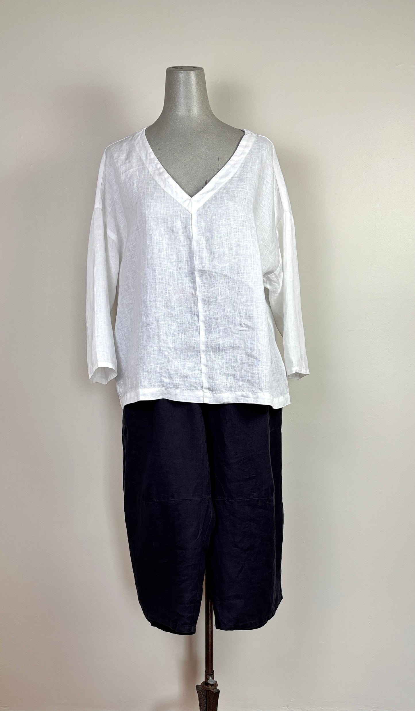 Cut Loose ~ Balloon Crop Linen Pant - Lights Out