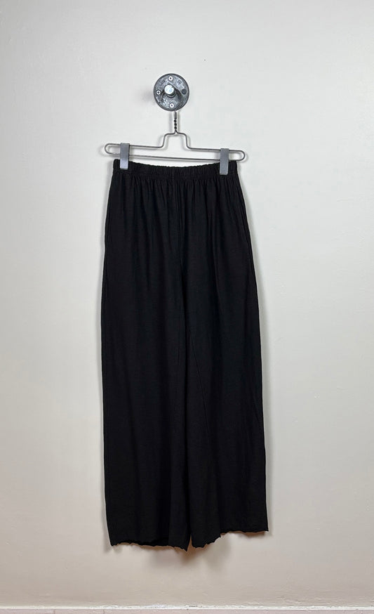 Cut Loose  ~  Raw Hem Barrel Pant - Black