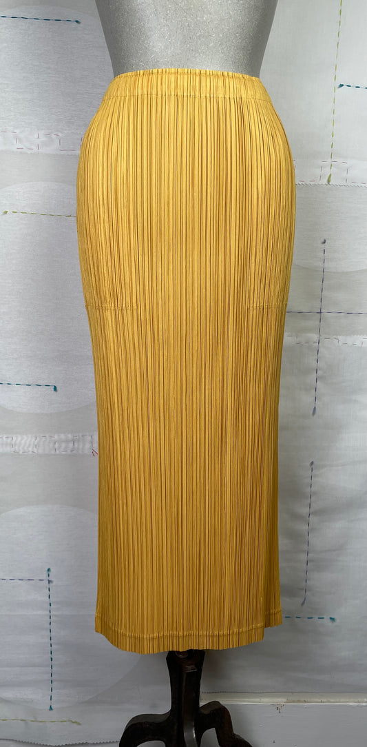Pleats Please Issey Miyake  ~  Thicker Bottoms 1 Skirt - Yellow