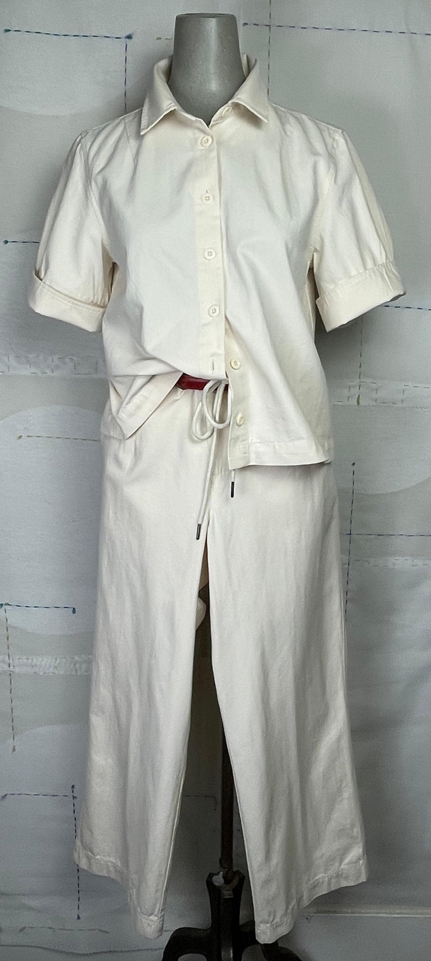 Lilla P Canvas Woven Drawstring Pant ~ Ecru