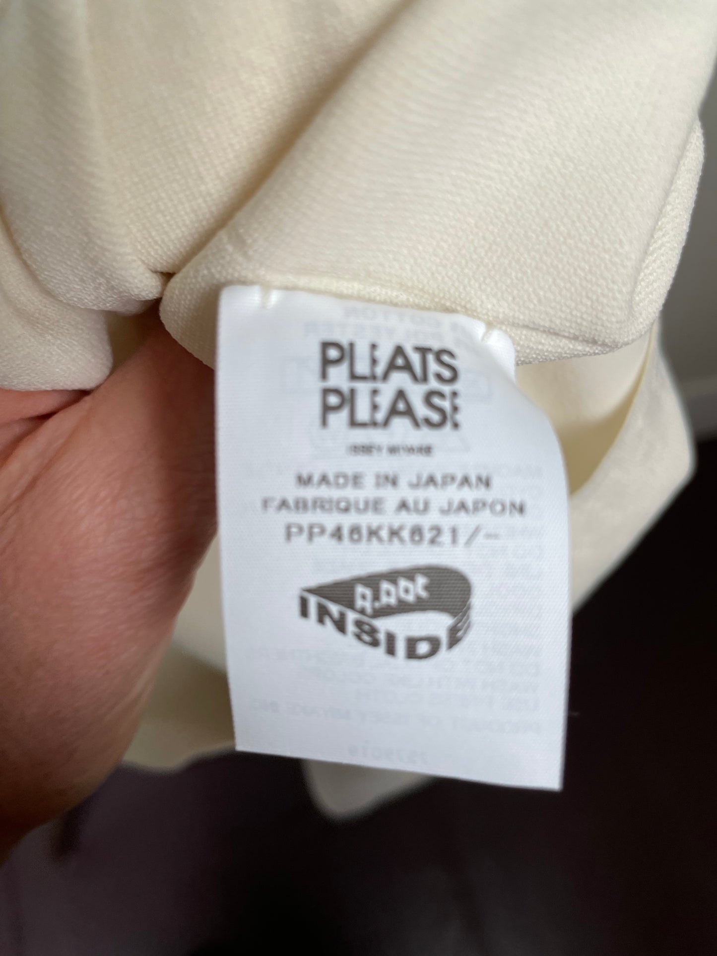 Pleats Please Issey Miyake  ~  A-Poc Cotton Mix Tank - Off White 02