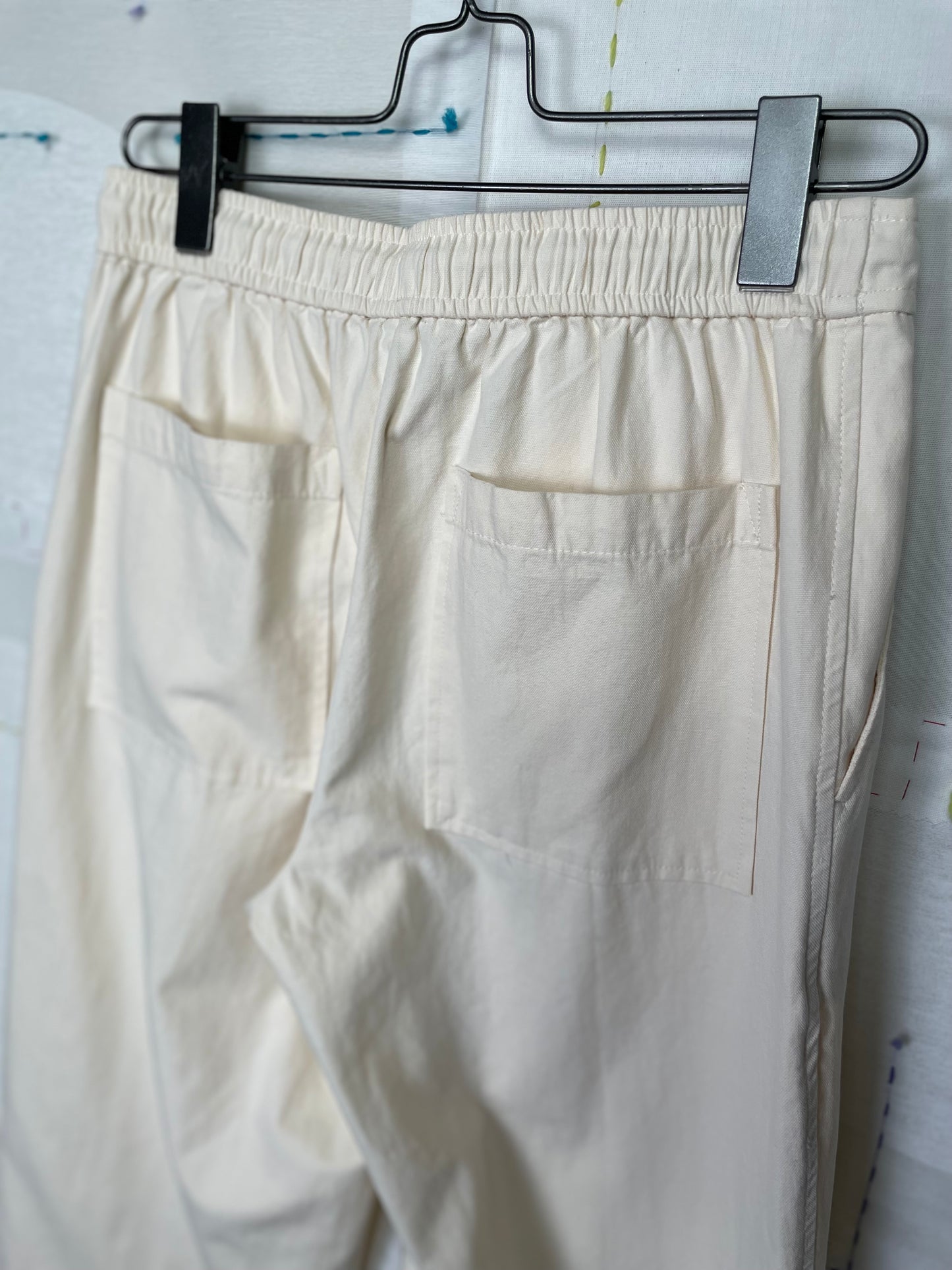 Lilla P Canvas Woven Drawstring Pant ~ Ecru