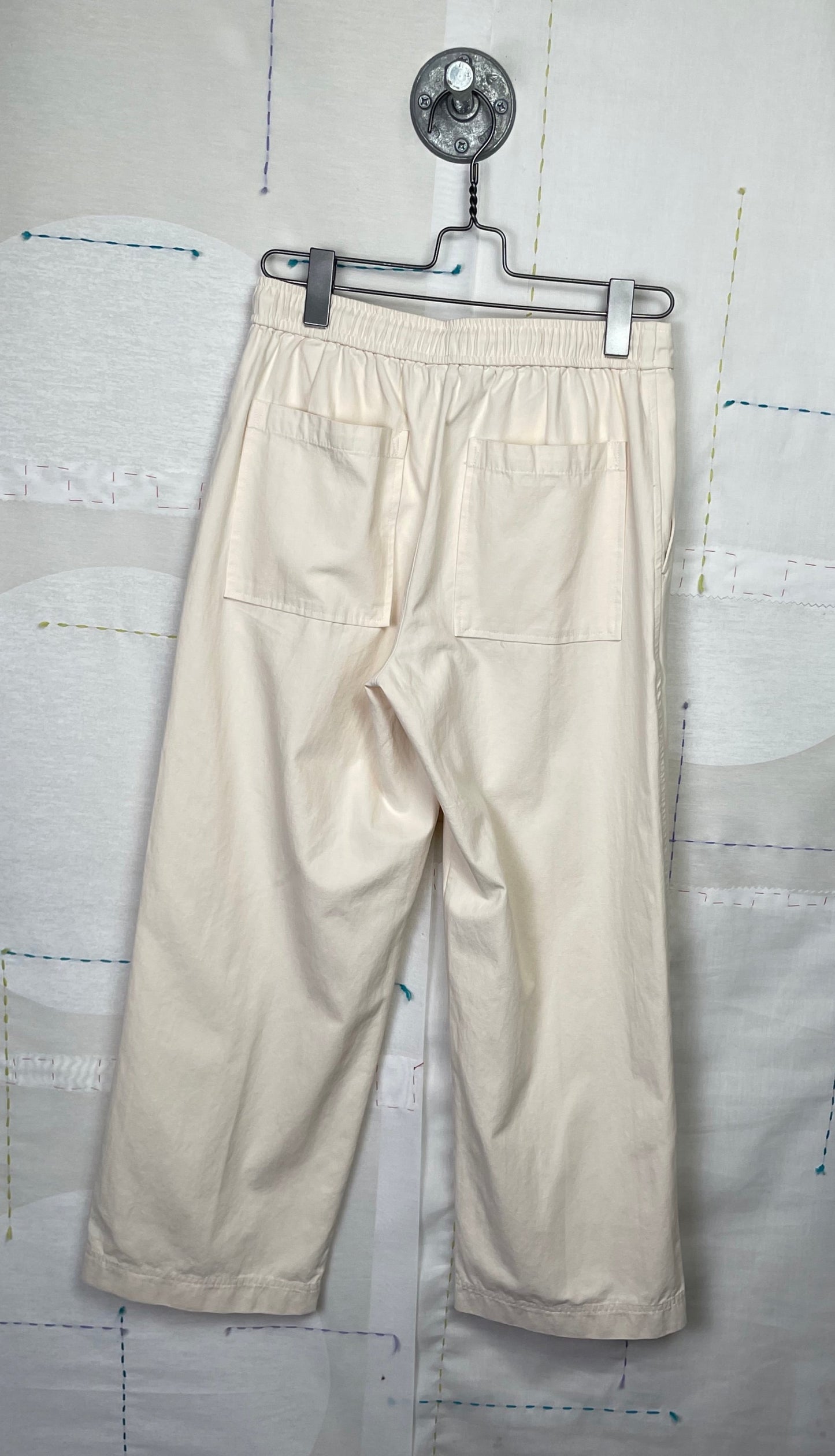 Lilla P Canvas Woven Drawstring Pant ~ Ecru