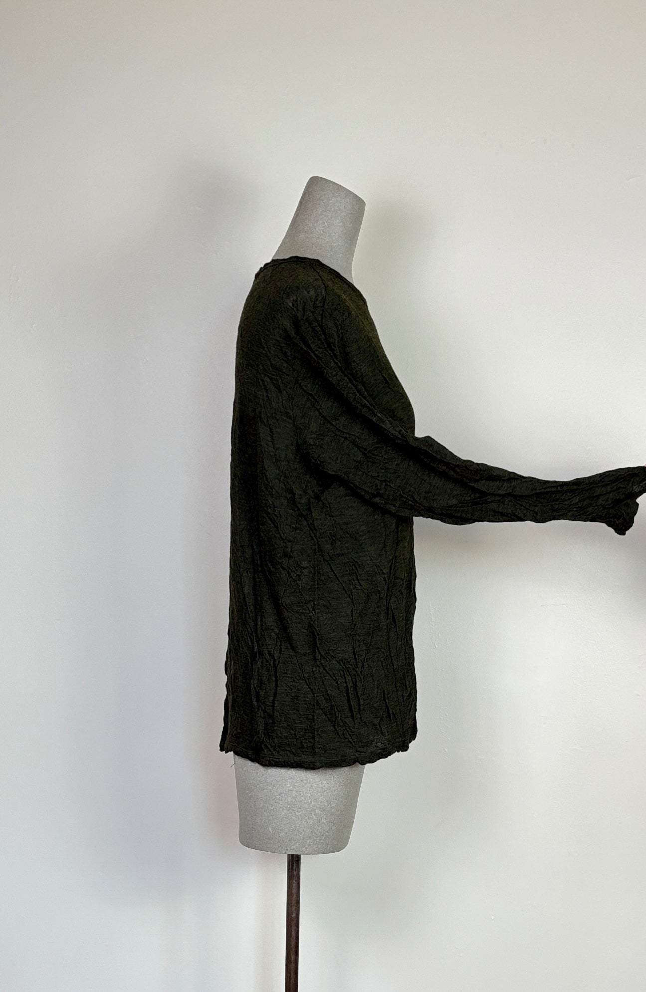 Pas de Calais ~ Gauze Crinkle Pullover - Khaki