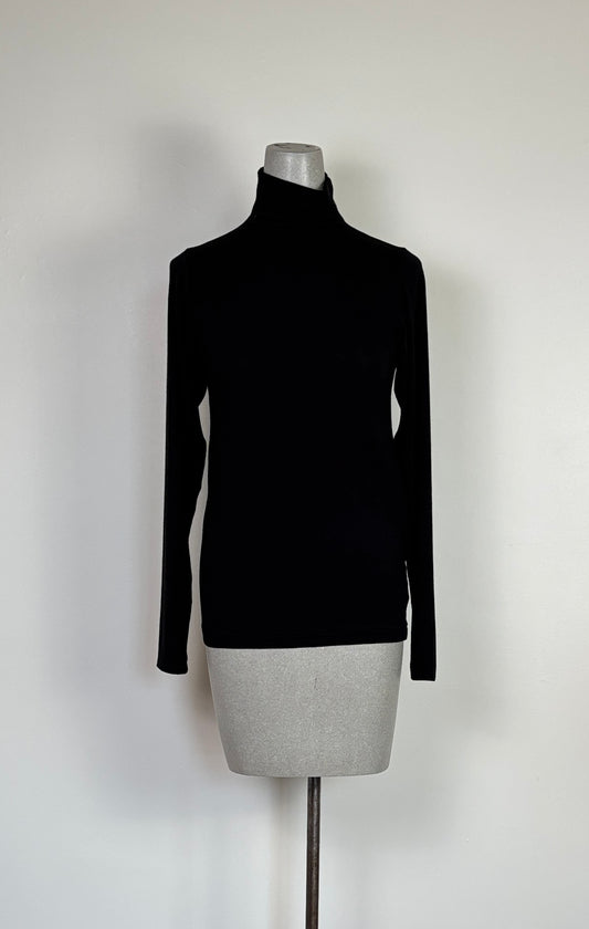 Pas de Calais  ~  Lyocell + Cashmere Turtleneck - Black