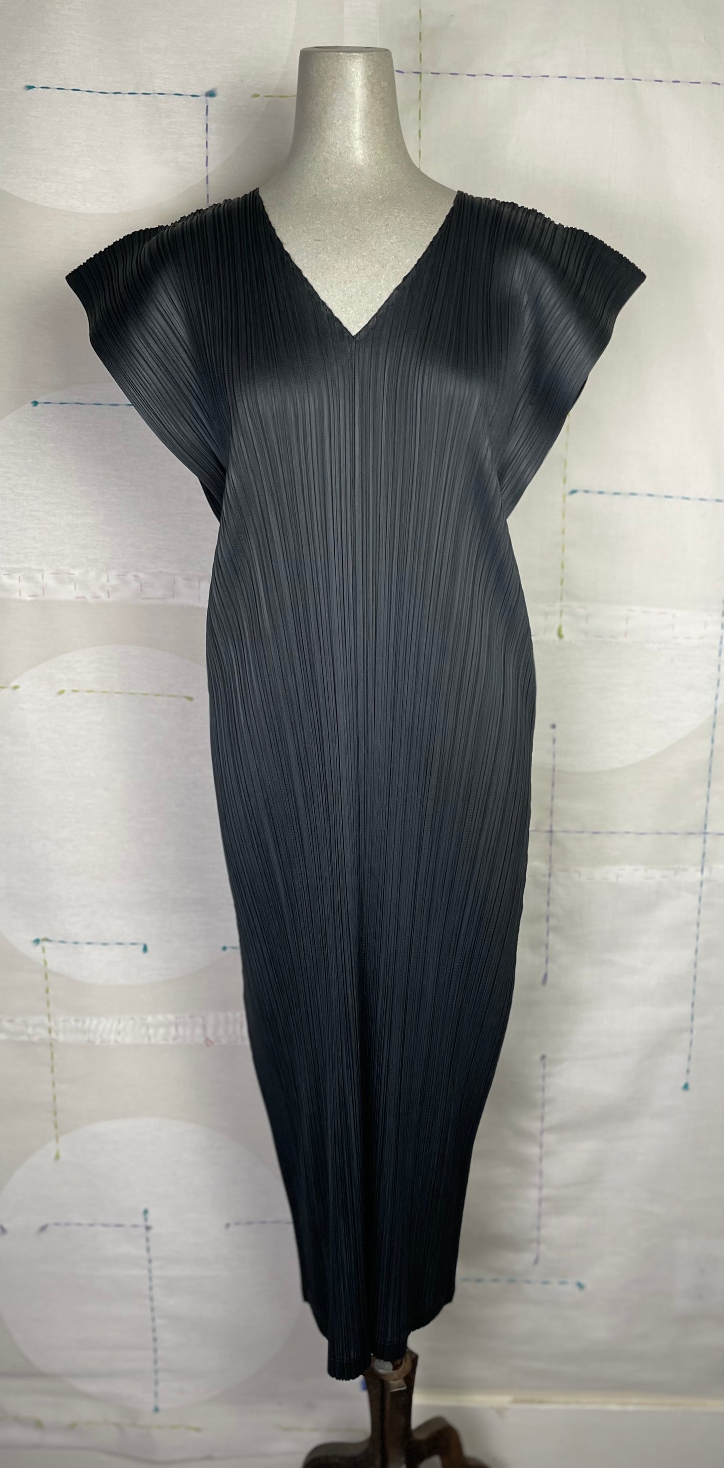Pleats Please Issey Miyake ~ Monthly Colors March Dress - Charcoal 17