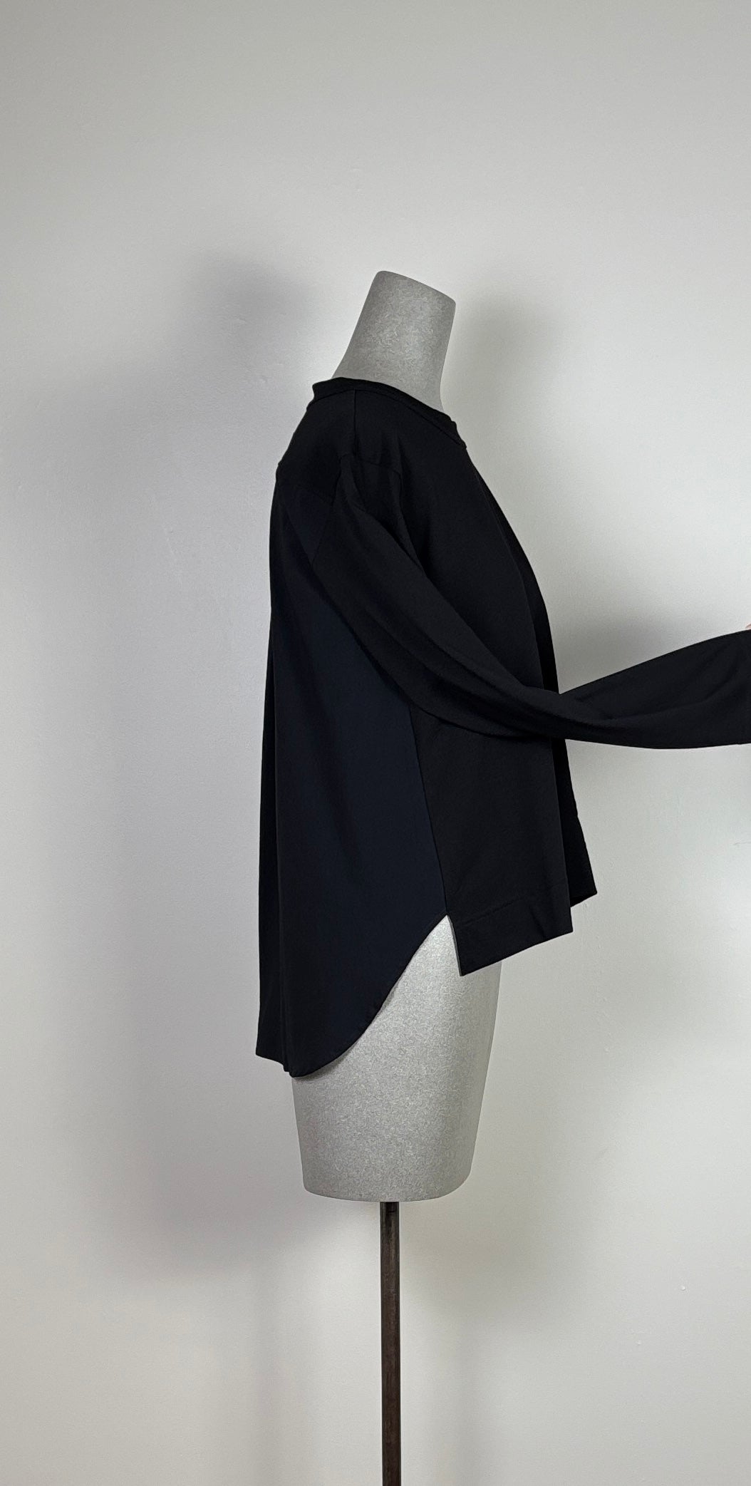 Yoshi Kondo ~ Jewel Tee - Black