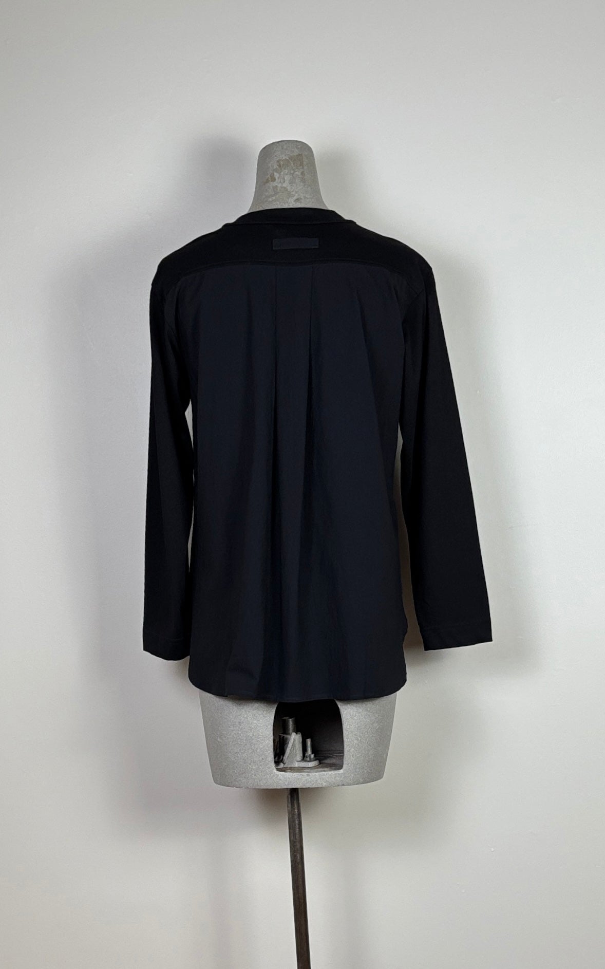 Yoshi Kondo ~ Jewel Tee - Black