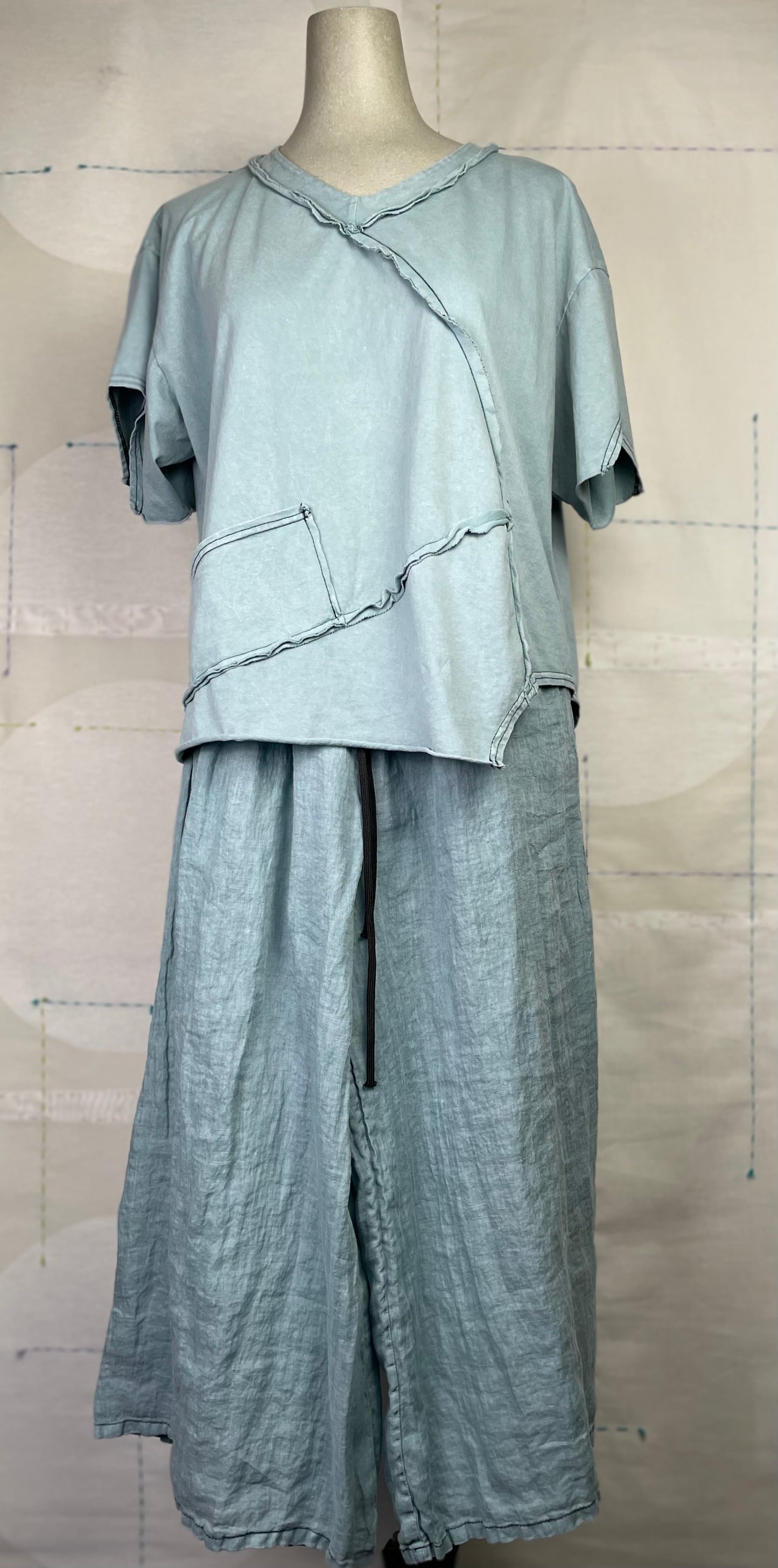 Cynthia Ashby ~ Bet Top - Acid Wash