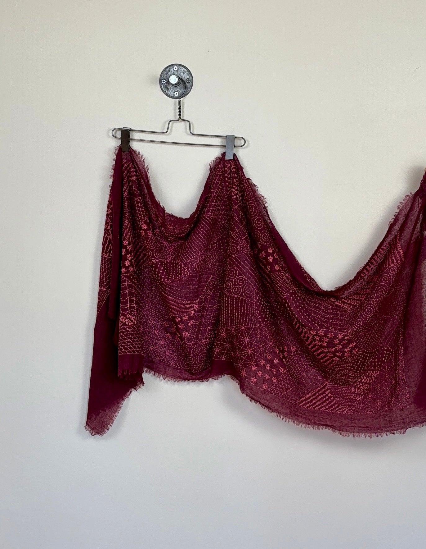 Amet & Ladoue ~ Scarf Anata - Raspberry