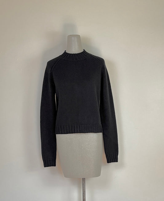 MJW  ~  Short Pullover - Black