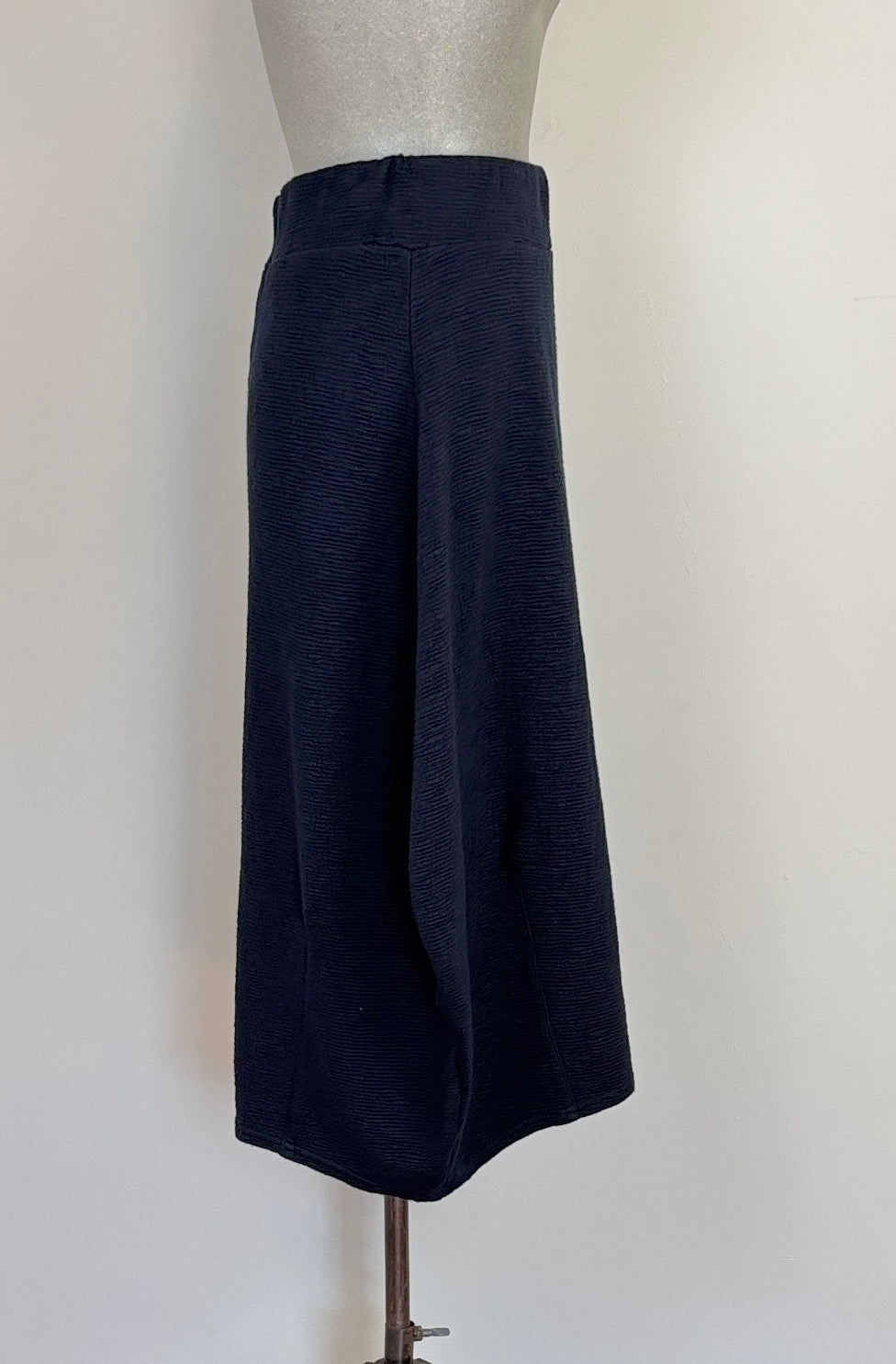 Cut Loose  ~  Lantern Skirt - Etan