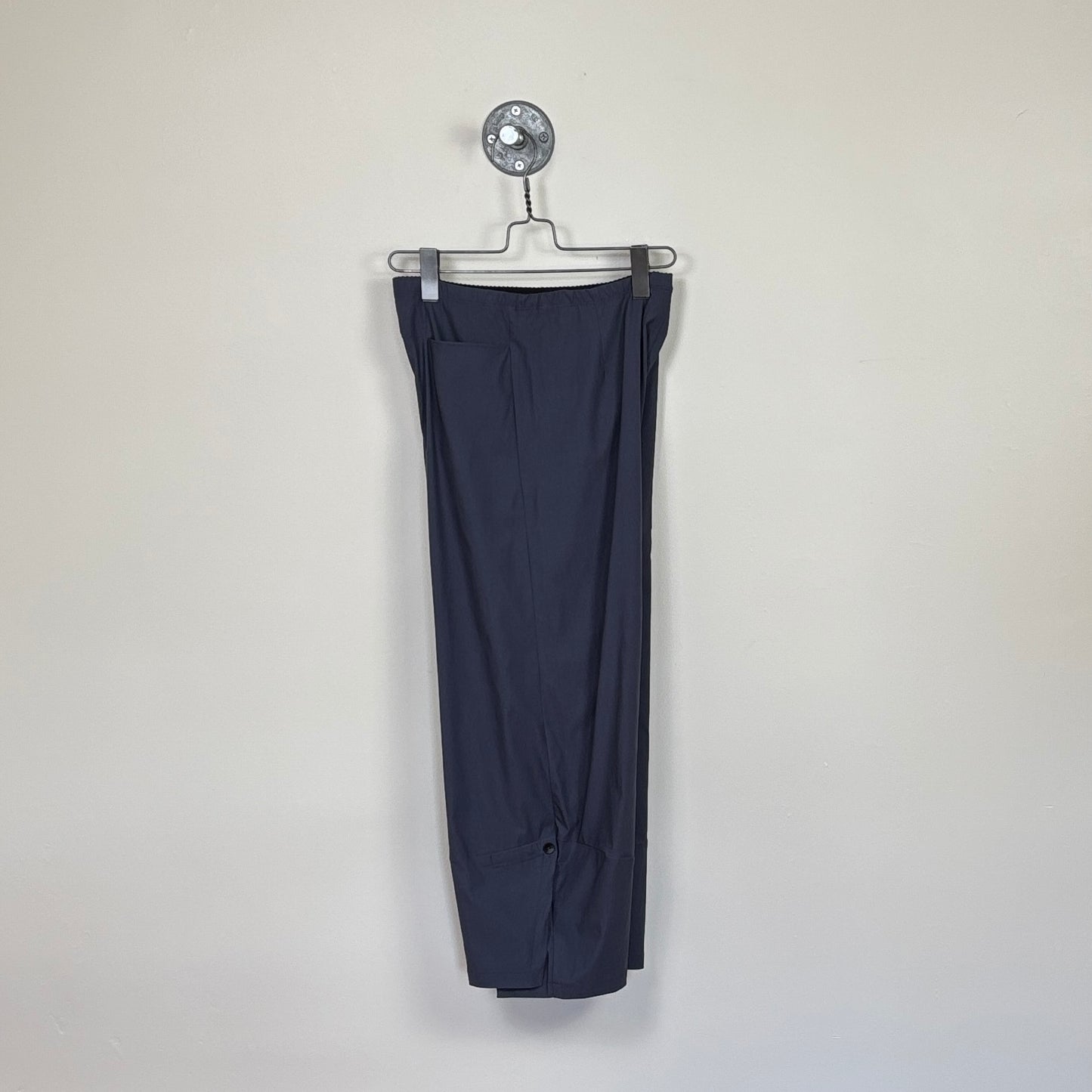 Porto  ~  Mythos Pants - Lago