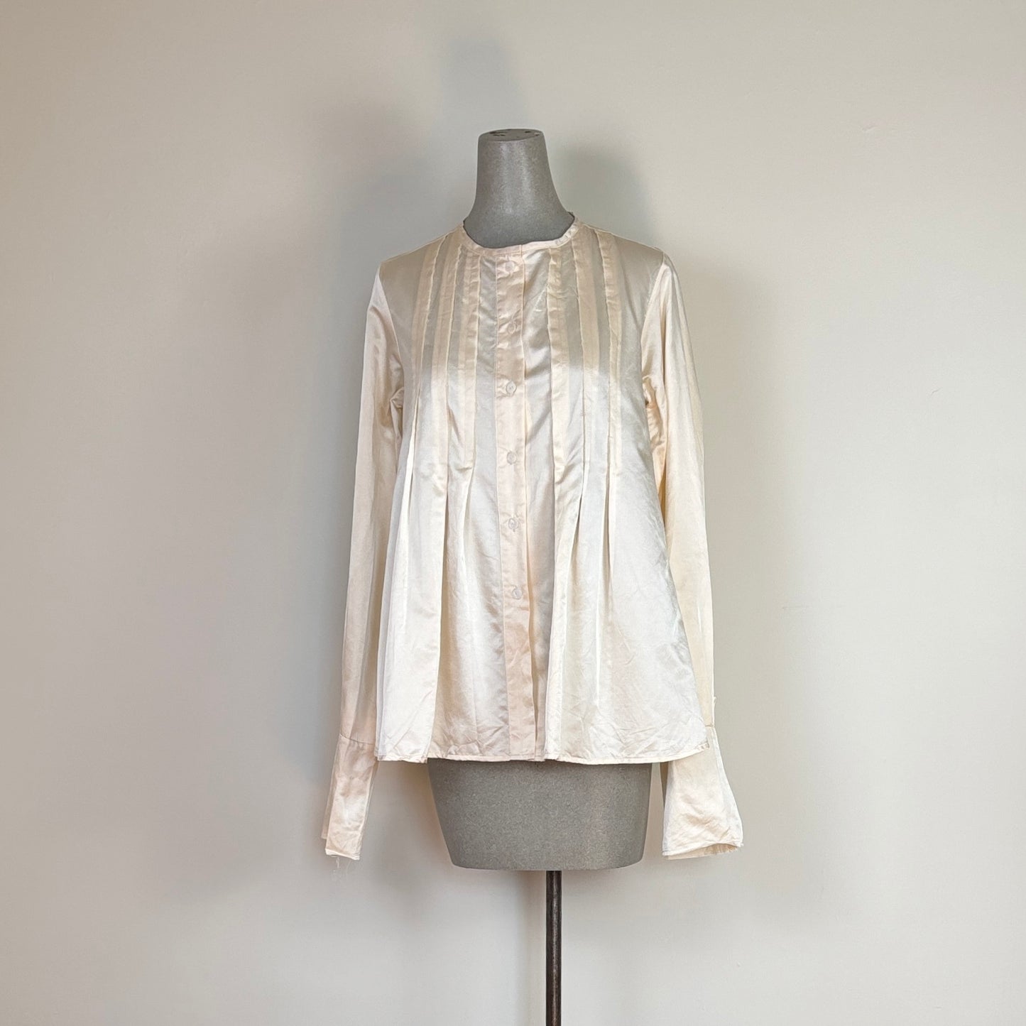 Sula  ~  Pleat Shirt - Eggnog