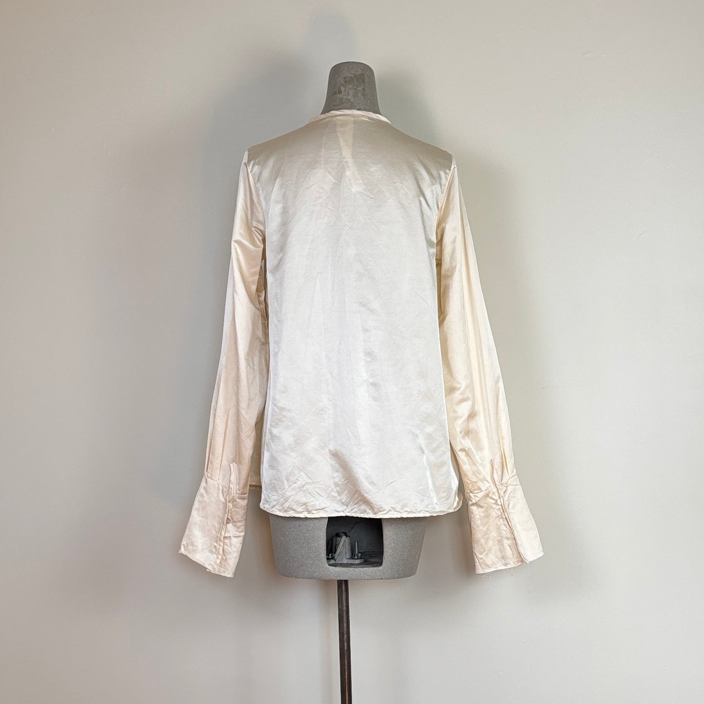 Sula  ~  Pleat Shirt - Eggnog
