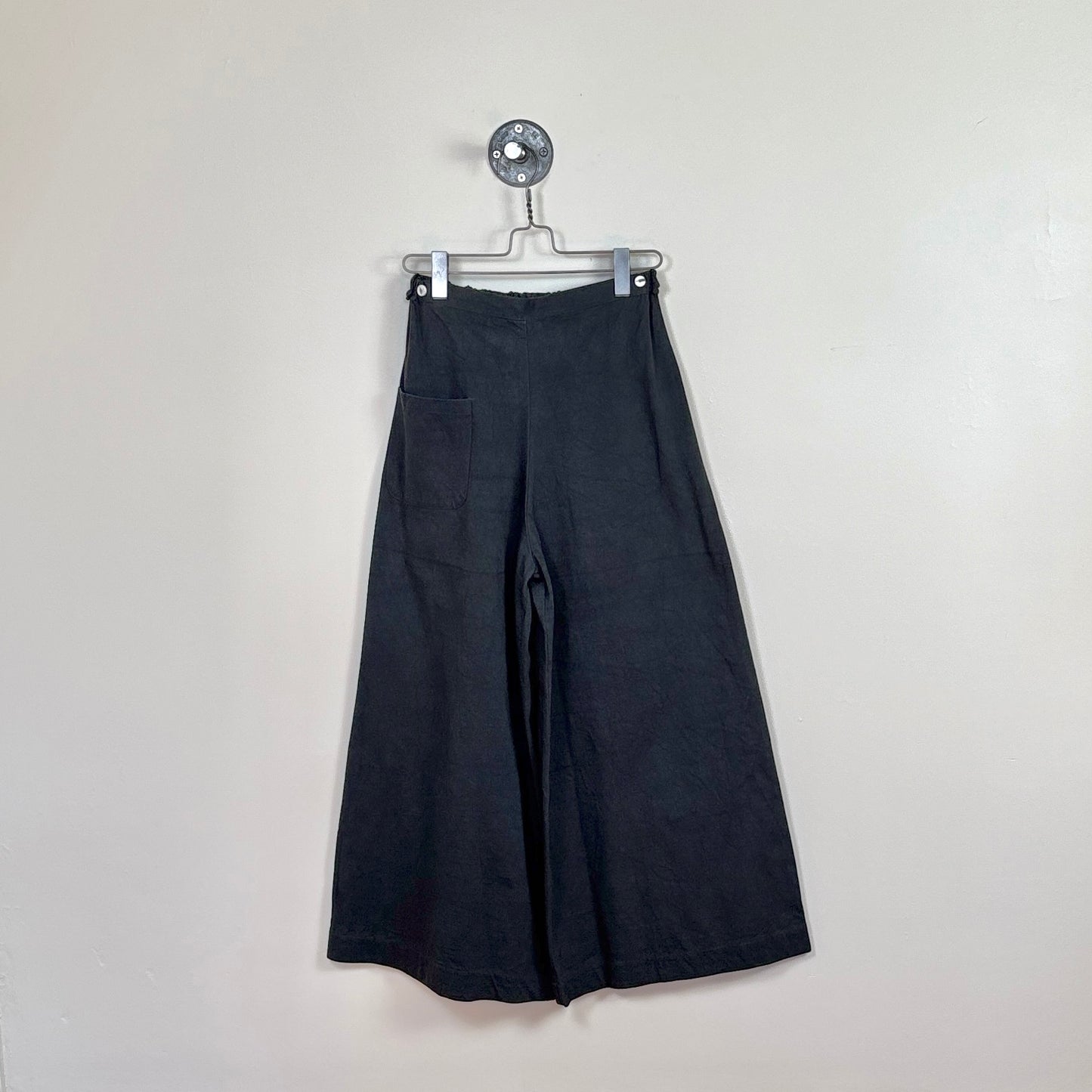 Sula  ~  Mud Pants - Black