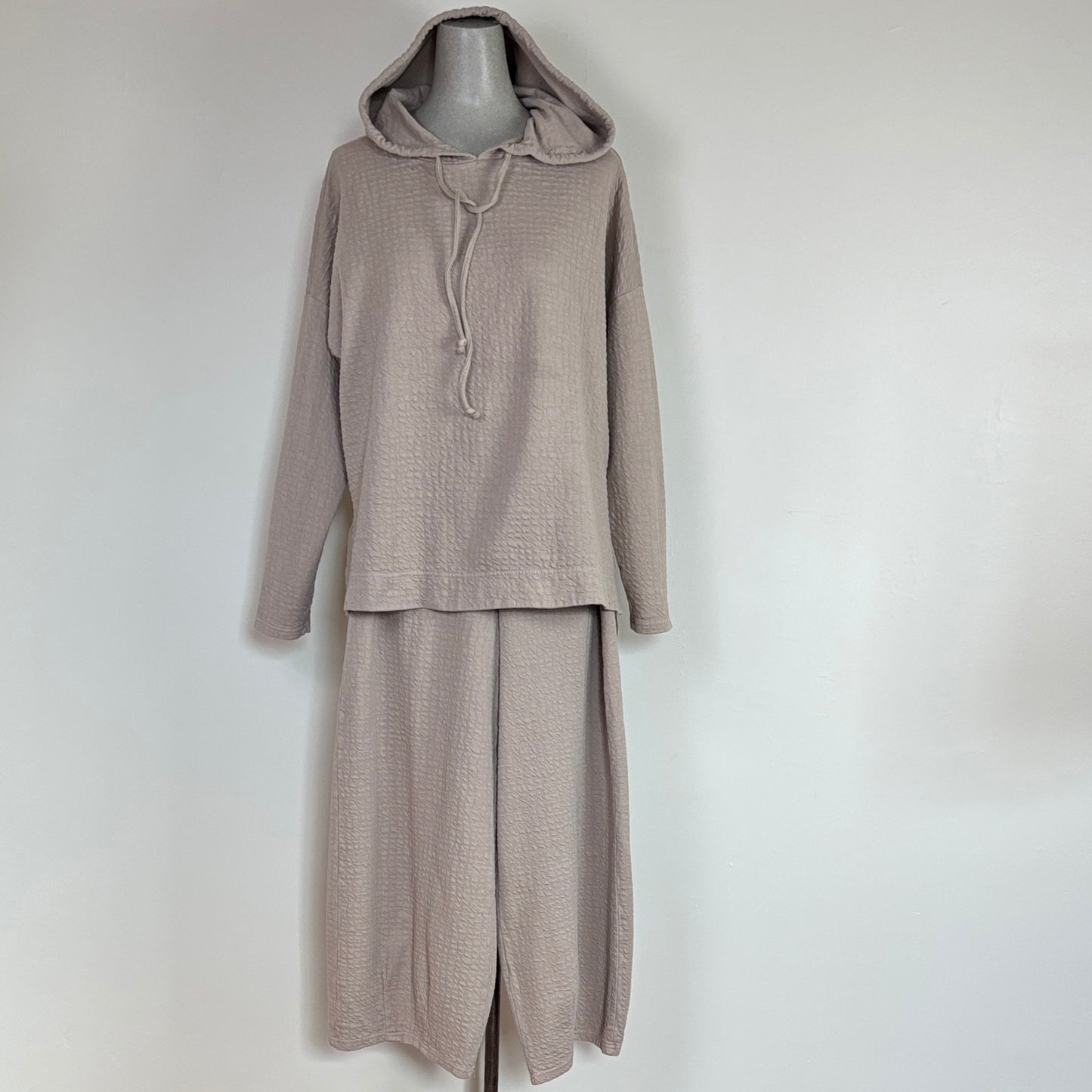 Cut Loose ~ Puckered Double Cloth Sweatshirt - Lentil