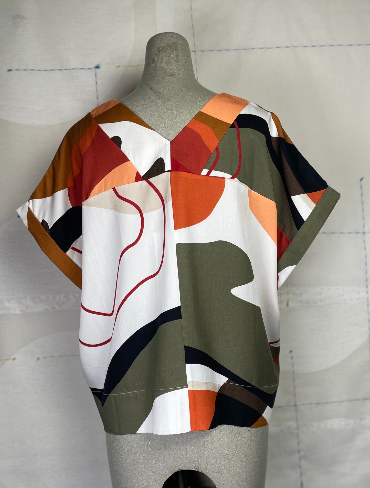 Beaumont Organic ~ Ariel-Paige Top - Rockpool Print