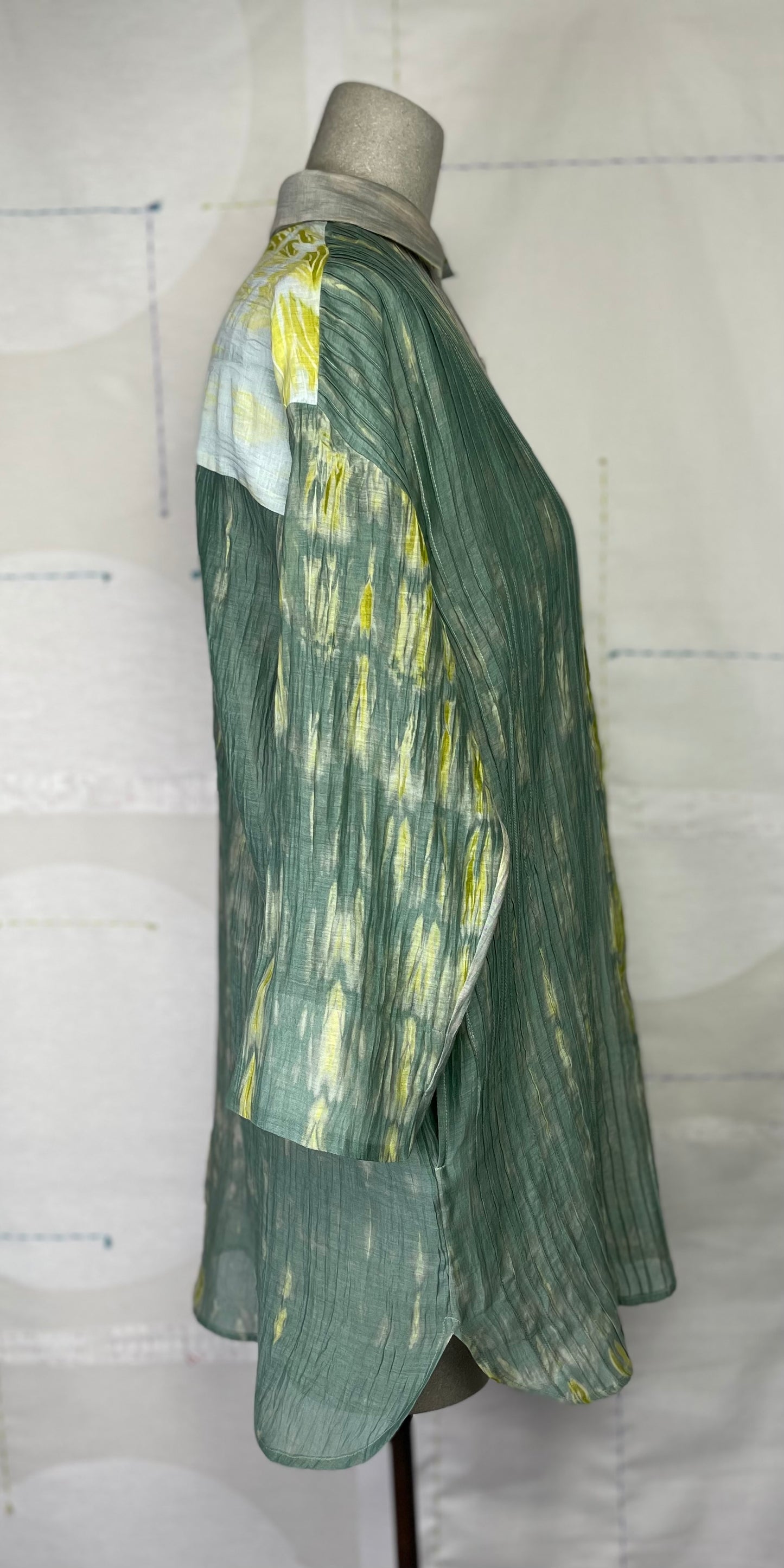Neeru Kumar ~ Pleat Front Long Shirt - Gray/Green