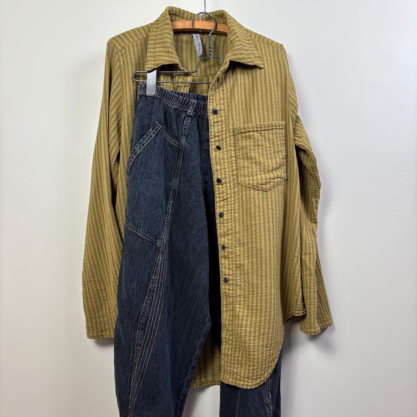 Cynthia Ashby ~ Jones Shirt - Flora