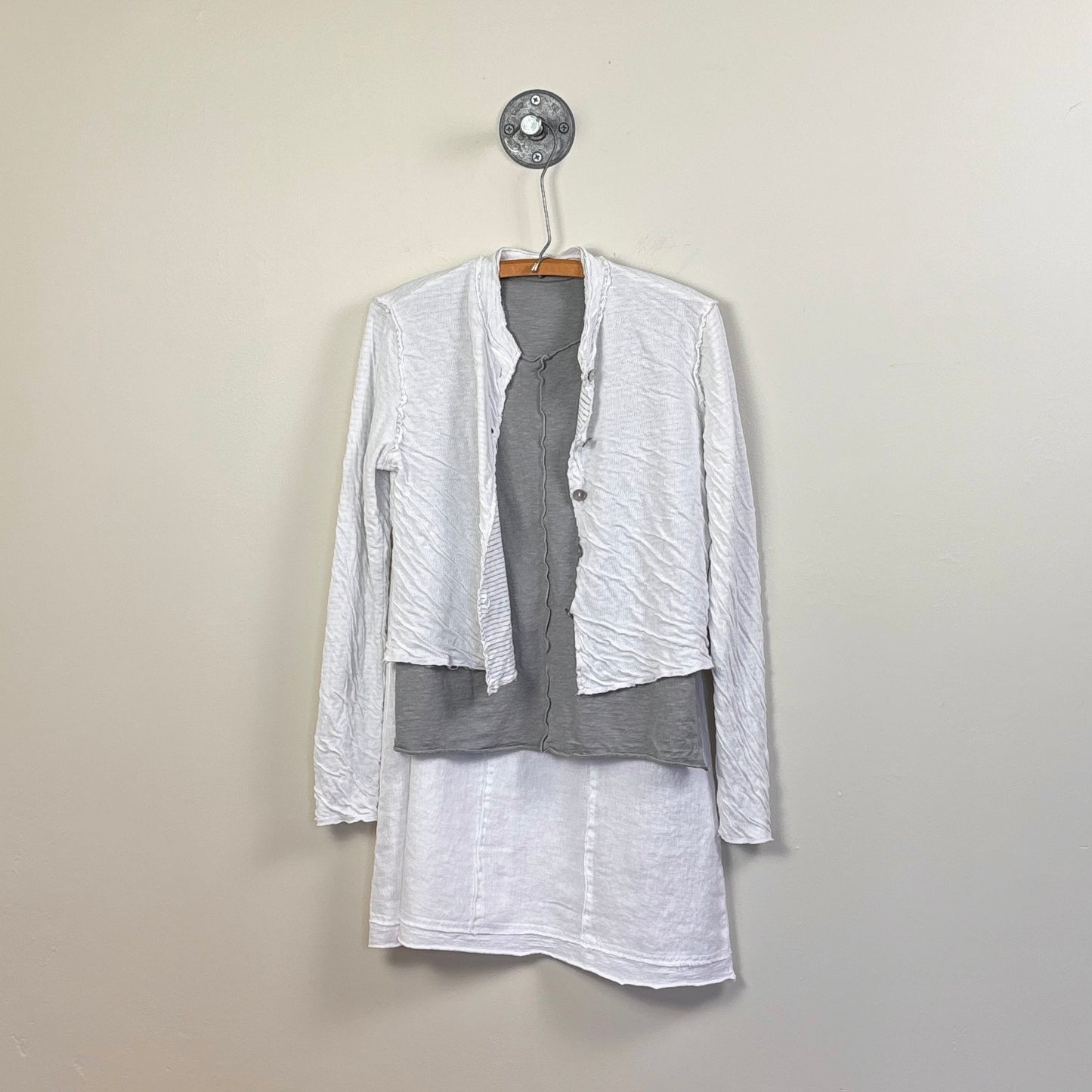 Cut Loose ~ Seamed Skirt - White