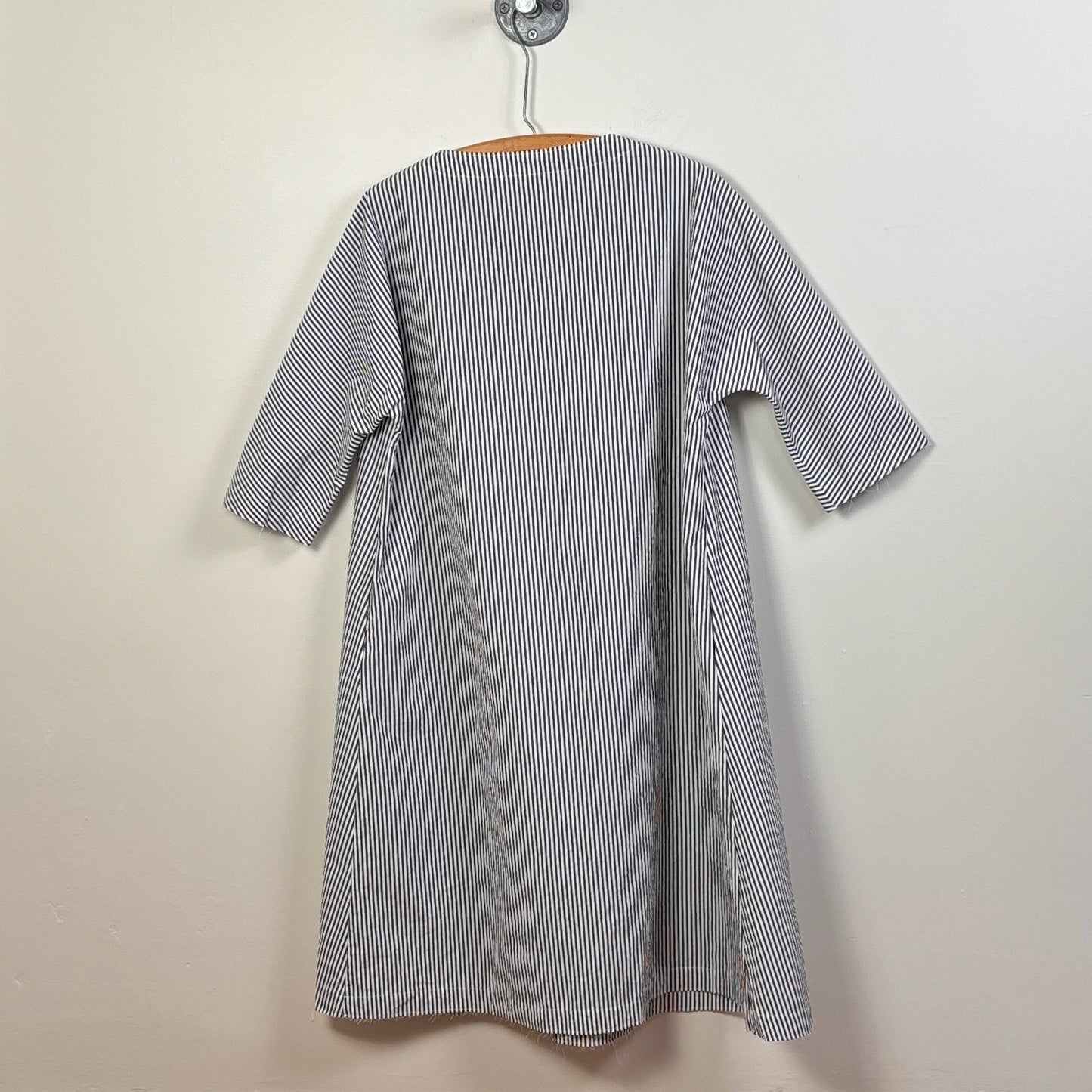 Apuntob ~ 3/4 Sleeve Stripe Dress - Black/White
