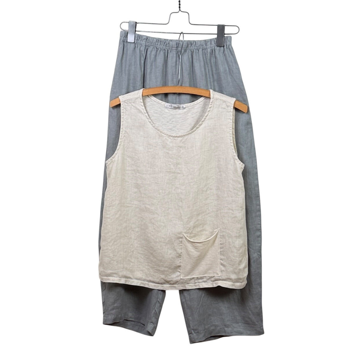 Cut Loose  ~  Linen Combo Pocket Shell Top - Jicama