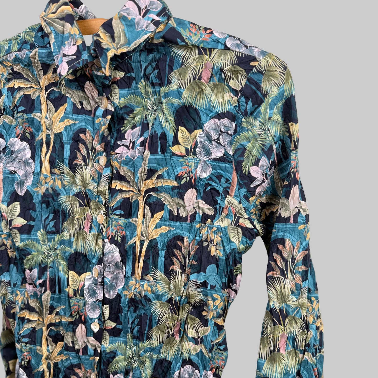 Miki Thumb  ~  Liberty Print Classic Shirt - Tropic Forest