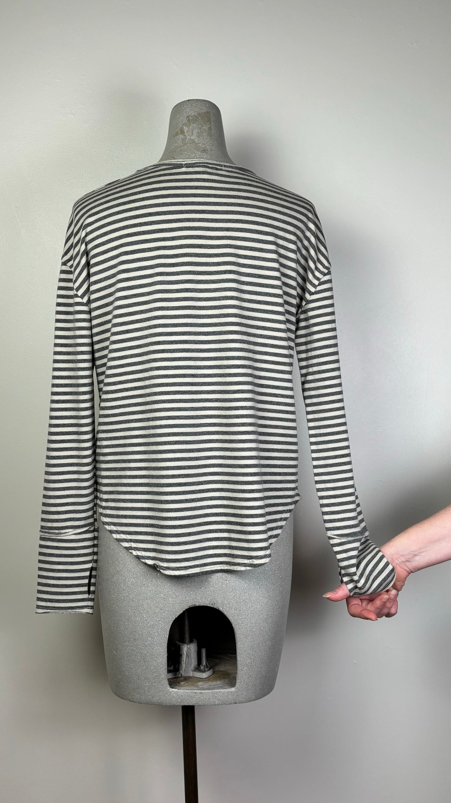 Cut Loose  ~  Striped Thumbhole Top - Gray/Moonbeam