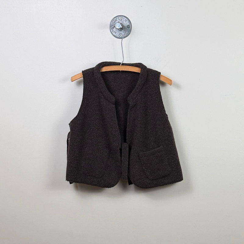 Sula  ~  Flight Vest - Brown