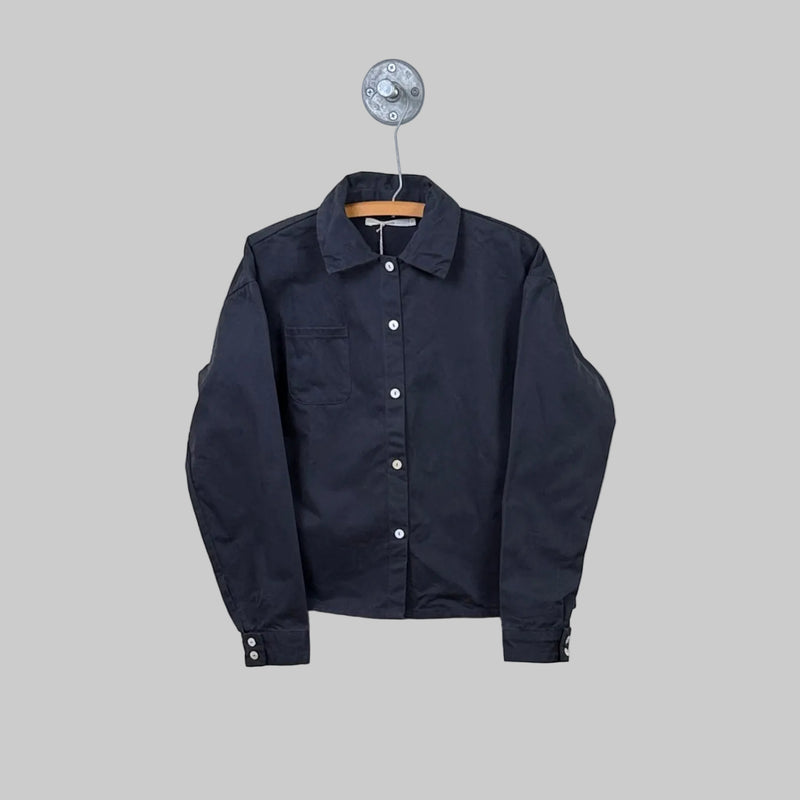 Sula  ~  Pointy Collar Blouse - Dark Navy