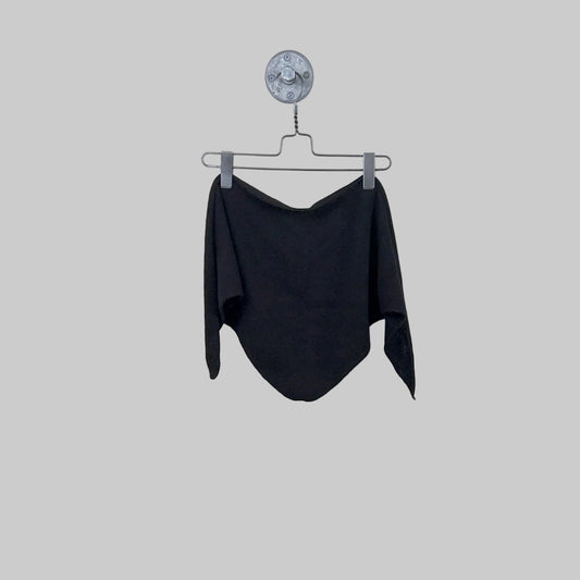 MJW.  ~  Cashmere/Wool Triangle Scarf - Black