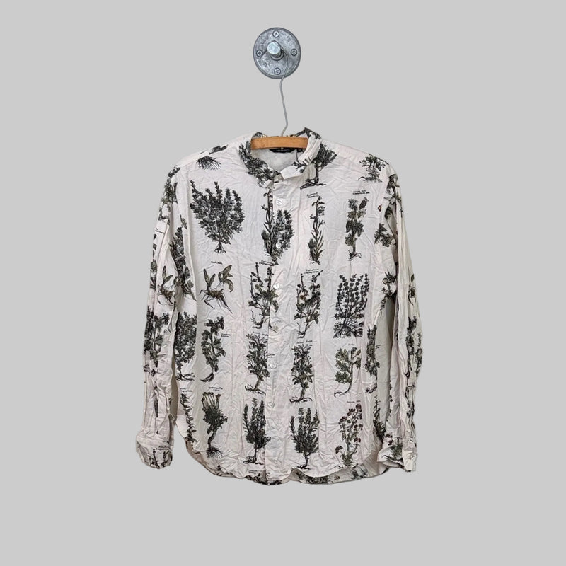 Pas de Calais  ~  Relax Herbal Print Shirt - Ivory
