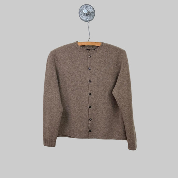 Pas de Calais  ~  Fine Wool Crewneck Cardigan - Brown