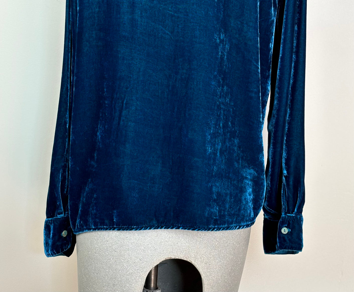 Cut Loose  ~  Velvet Fitted Shirt - Undersea