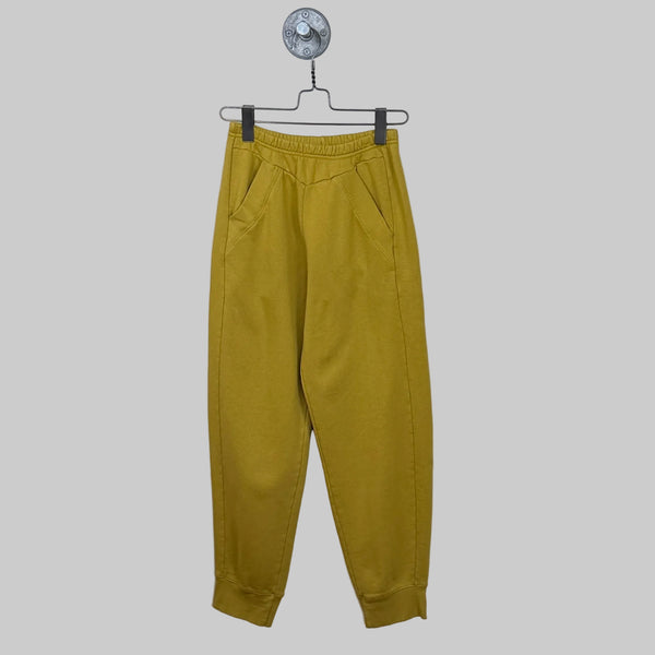 Cynthia Ashby  ~  Jogs - Mustard