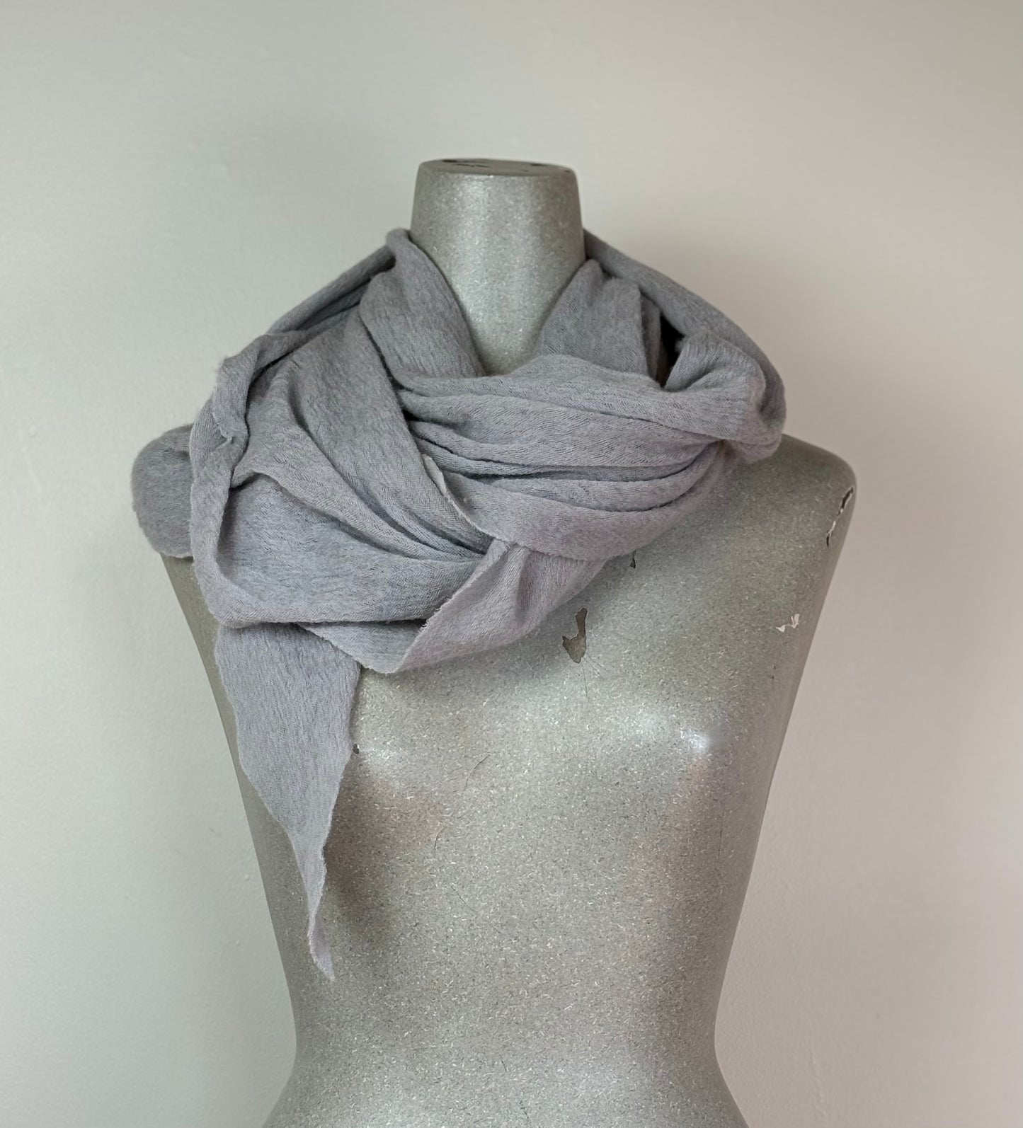 Pin 1876  ~  Cashmere Diamond Scarf - Gray